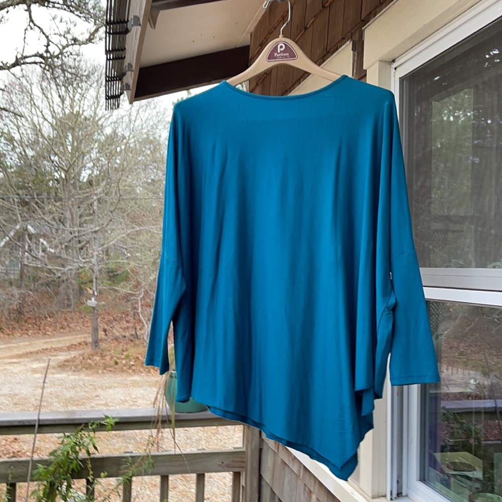 (NWOT) Chameleon Designs Asymmetrical Blouse-Tee, OS